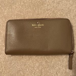 Kate spade wallet